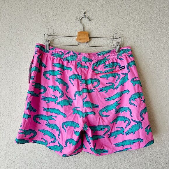 NWOT CHUBBIES The Glades 5.5" Pink Alligator Swim Trunks - Picture 5 of 10